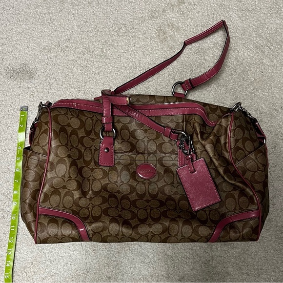 Vintage Coach Duffle travel bag in monogram/pink - Picture 11 of 12